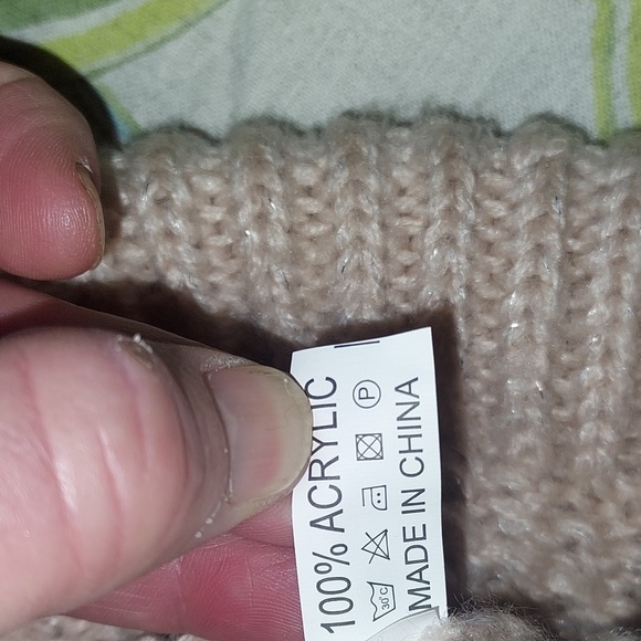 SA Co  beanie - Picture 3 of 6